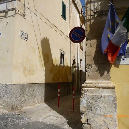 Bed & Breakfast Alba Noto Bagian luar foto